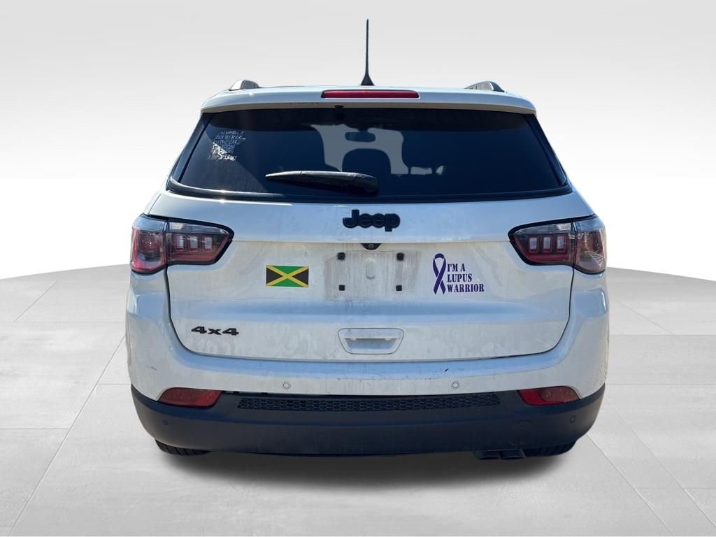 Used 2019 White Jeep Sport image 4