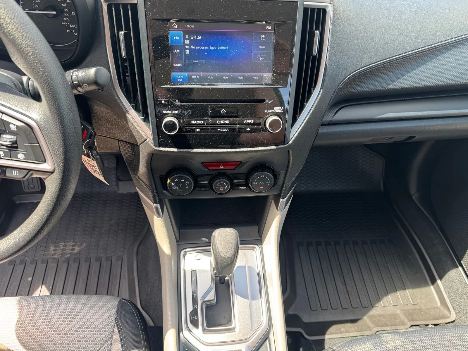 Used 2023 White Subaru Base image 21