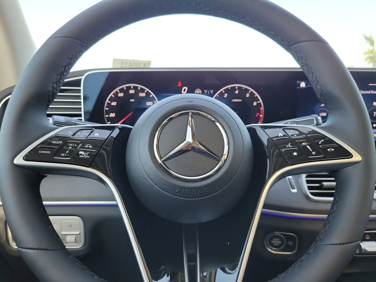New 2026 Black Mercedes-Benz GLS 450 image 29