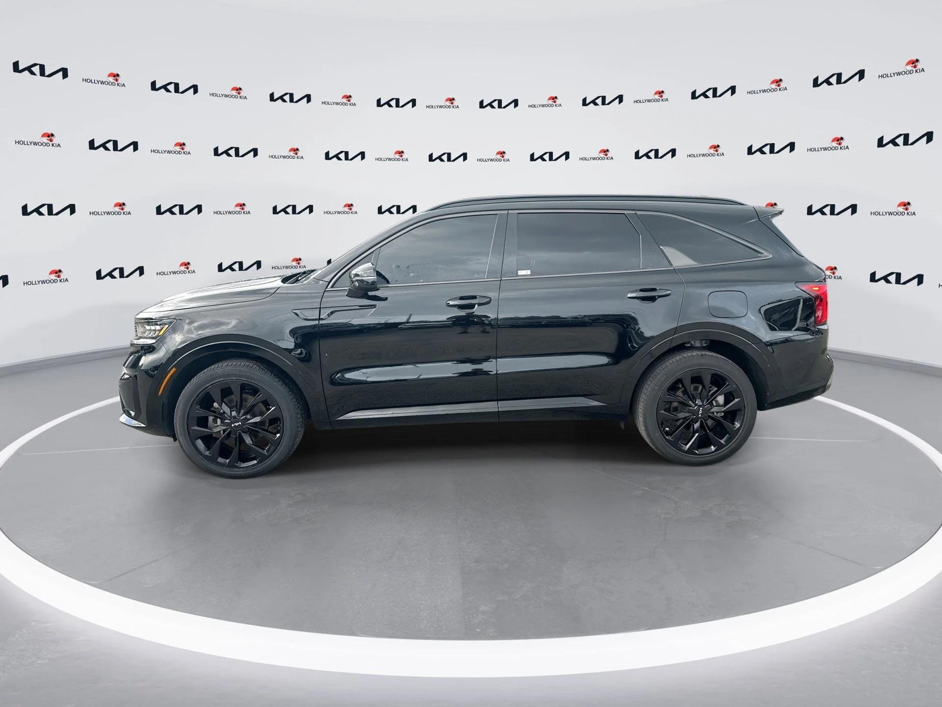 Certified Used 2023 Ebony Black Kia SX image 5