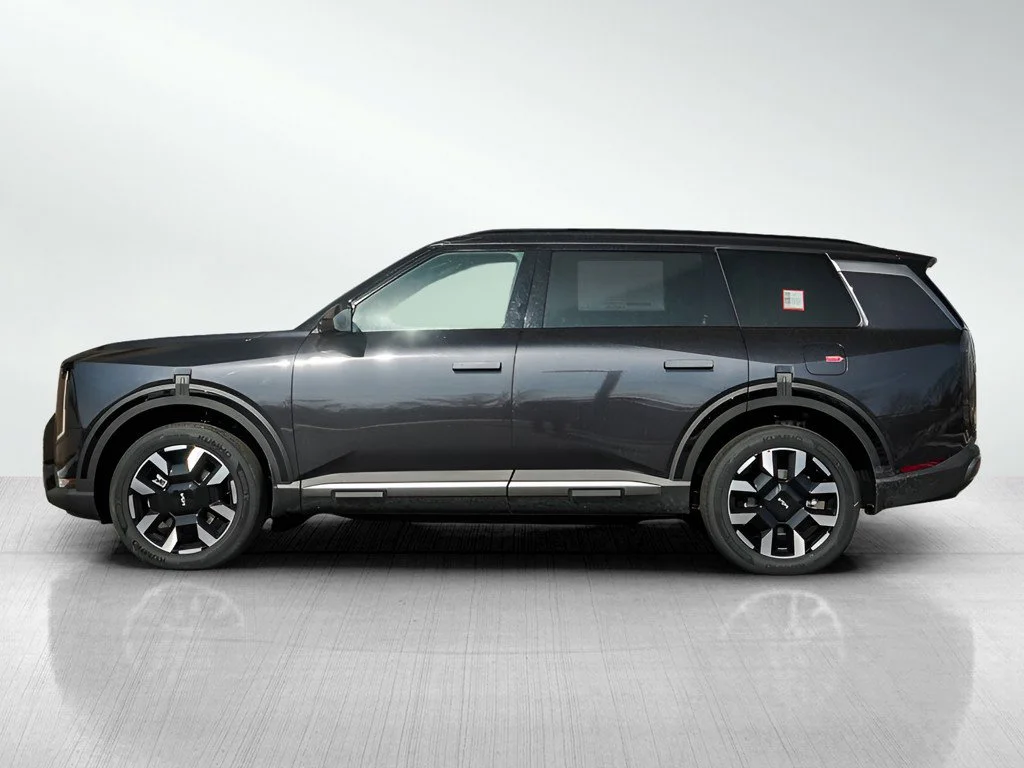 New 2027 Panthera Metal Kia S AWD image 4