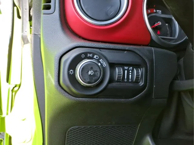 Used 2021 Green Jeep Unlimited Rubicon image 16