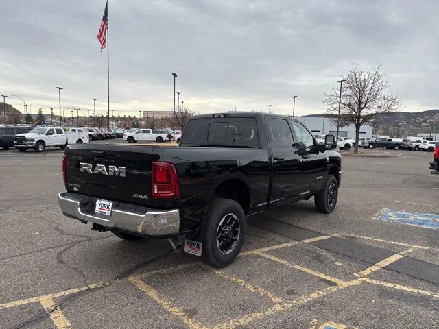 New 2026 Diamond Black Crystal Pearl-Coat Exterior Paint RAM Laramie image 6