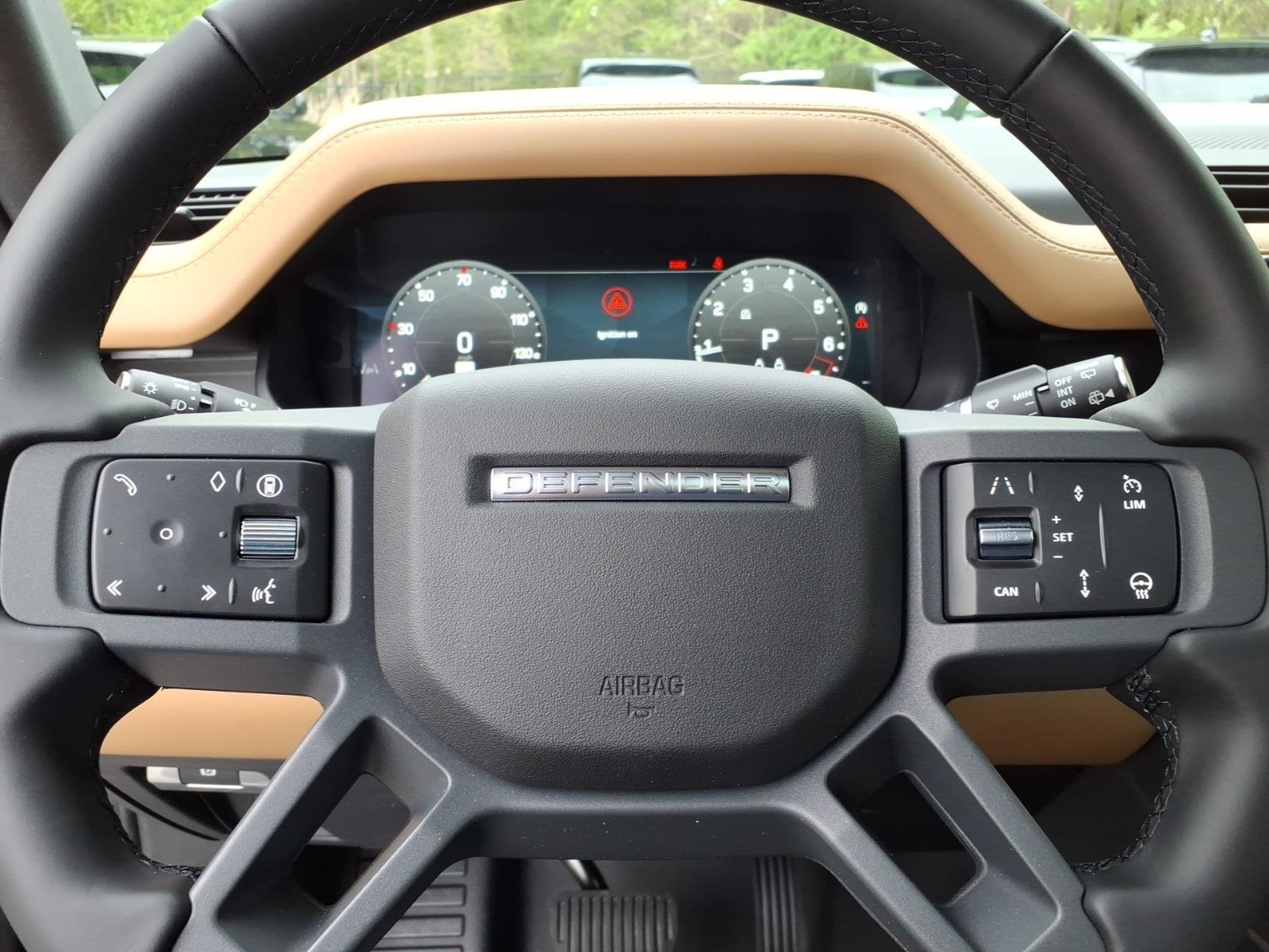 New 2026 Santorini Black LAND ROVER S image 11