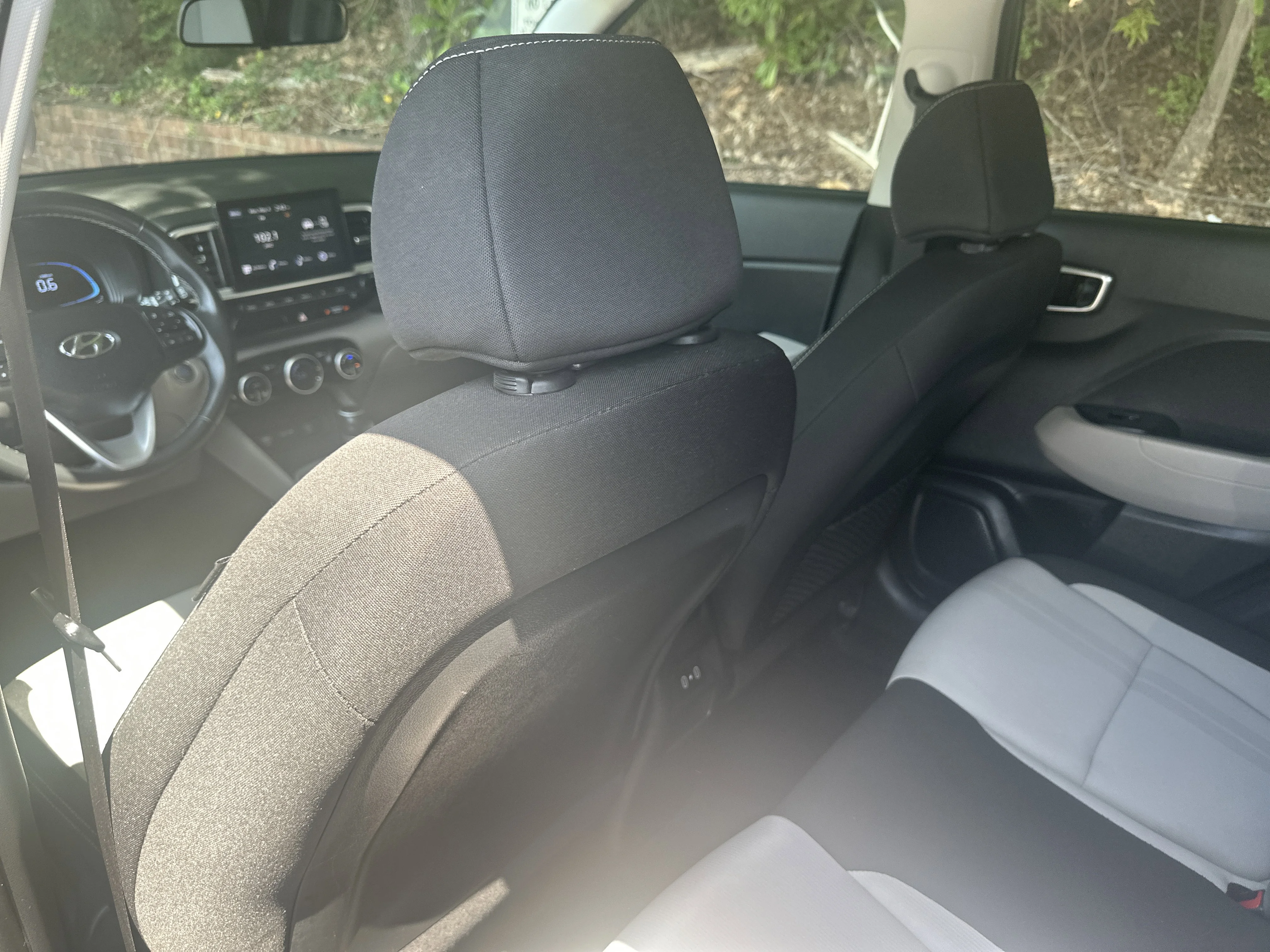 Used 2025 Onyx Black Hyundai SEL image 21