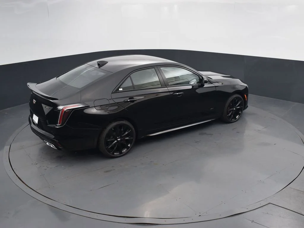 2025 Cadillac CT4 V-Series - Photo 42