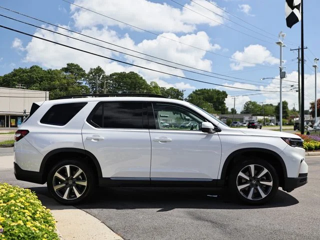 2025 Honda Pilot Touring - Photo 12