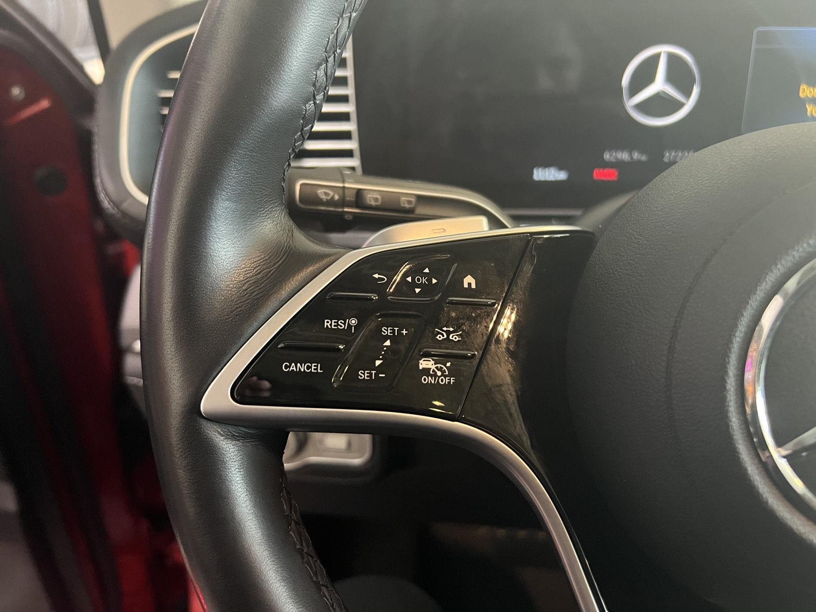 Used 2024 MANUFAKTUR Cardinal Red Metallic Mercedes-Benz GLE 350 image 17