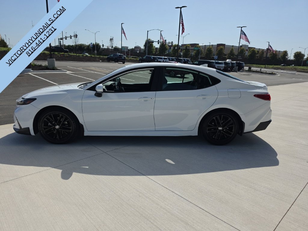 Used 2025 Toyota Camry SE with VIN 4T1DAACK9SU135275 for sale in Kansas City