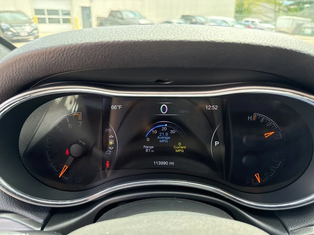 Used 2020 Bright White Clearcoat Jeep Laredo image 21