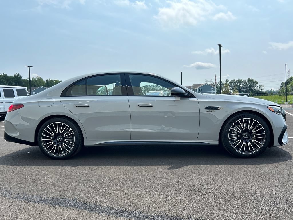 New 2027 MANUFAKTUR Alpine Grey Mercedes-Benz AMG® E 53 E 4MATIC+ Sedan image 48