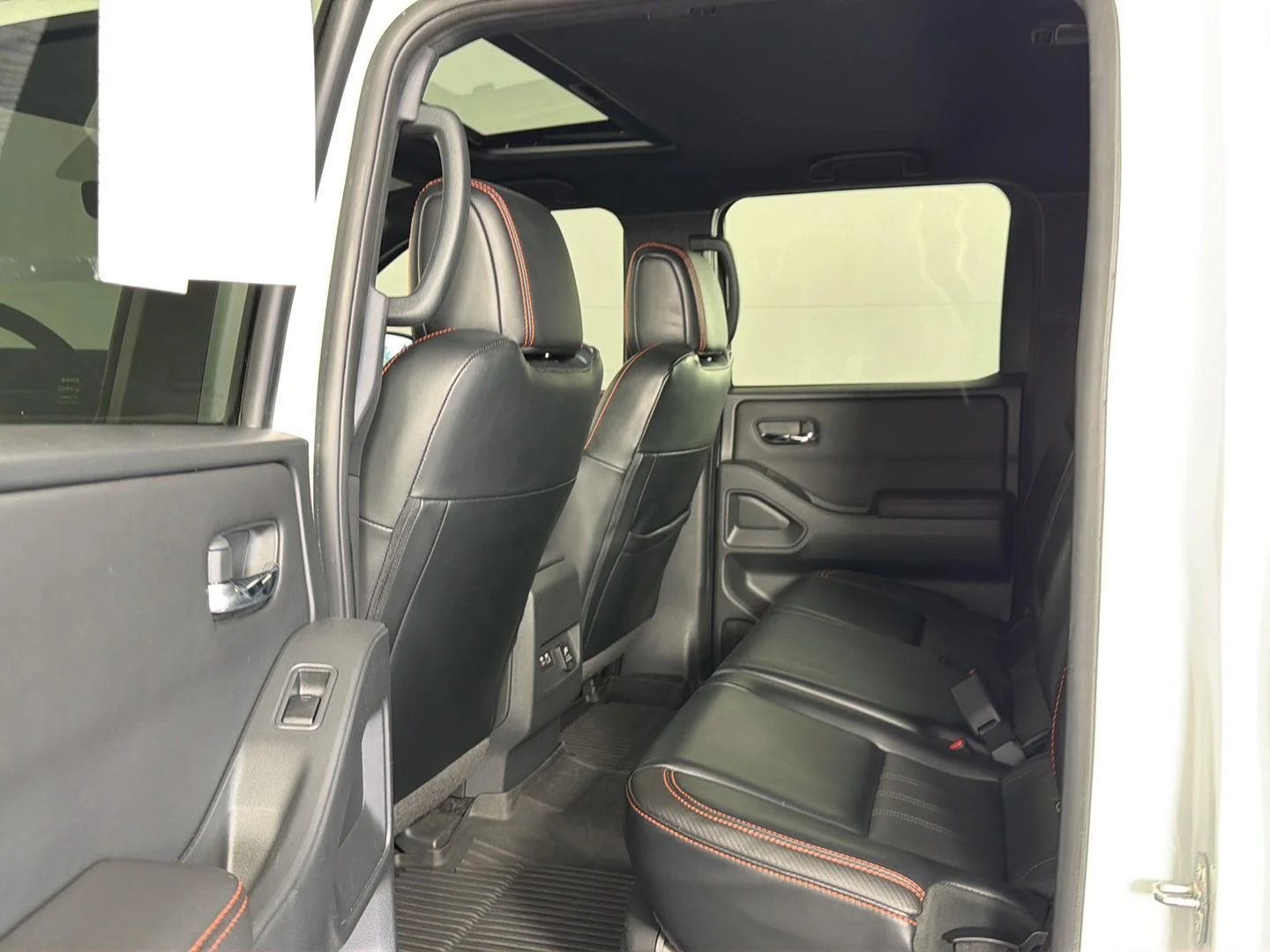 Used 2023 Glacier White Nissan PRO-4X image 22