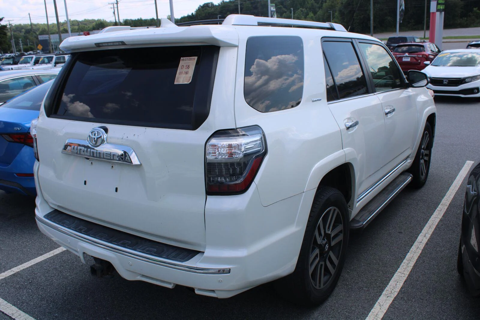 Used 2016 Blizzard Pearl Toyota Limited image 4