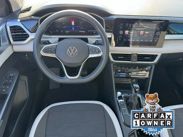 Certified Used 2025 Silver Volkswagen 1.5T SE image 10