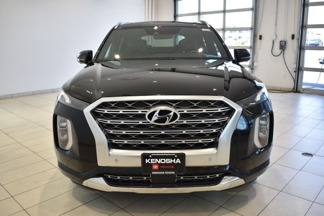 Used 2020 Black Hyundai Limited image 3