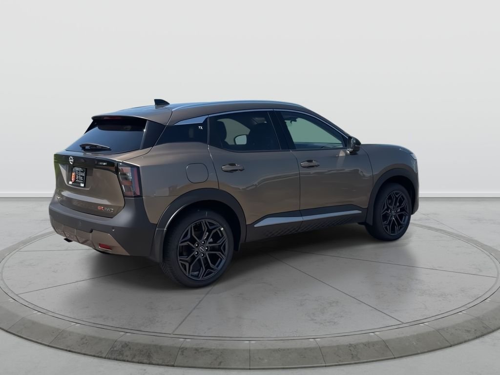 New 2026 Canyon Bronze Metallic Nissan SR image 5