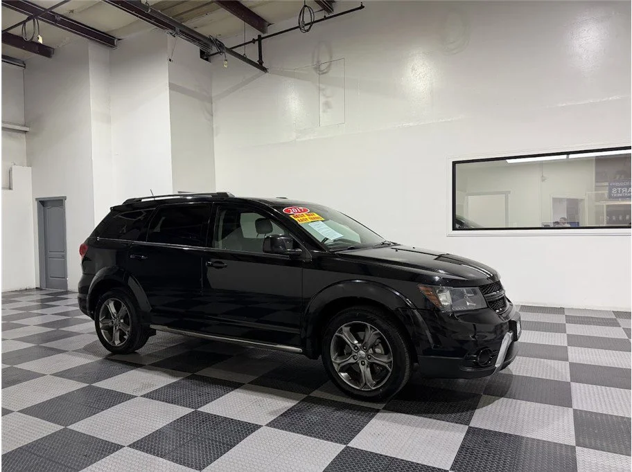 2017 Dodge Journey Crossroad Plus FWD's photo