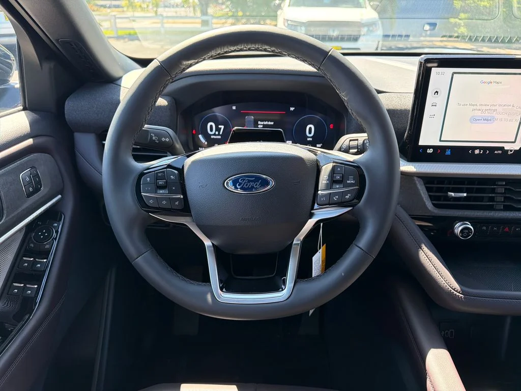 New 2026 Gray Ford Platinum image 13