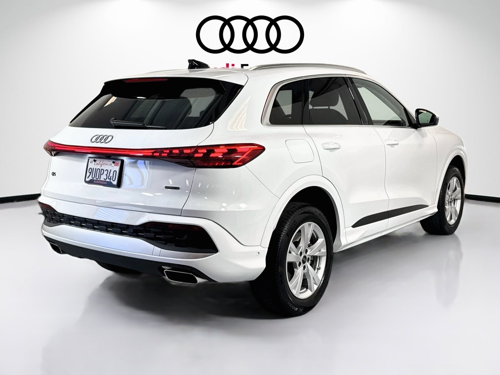 Used 2025 Arkona White Audi Premium image 5
