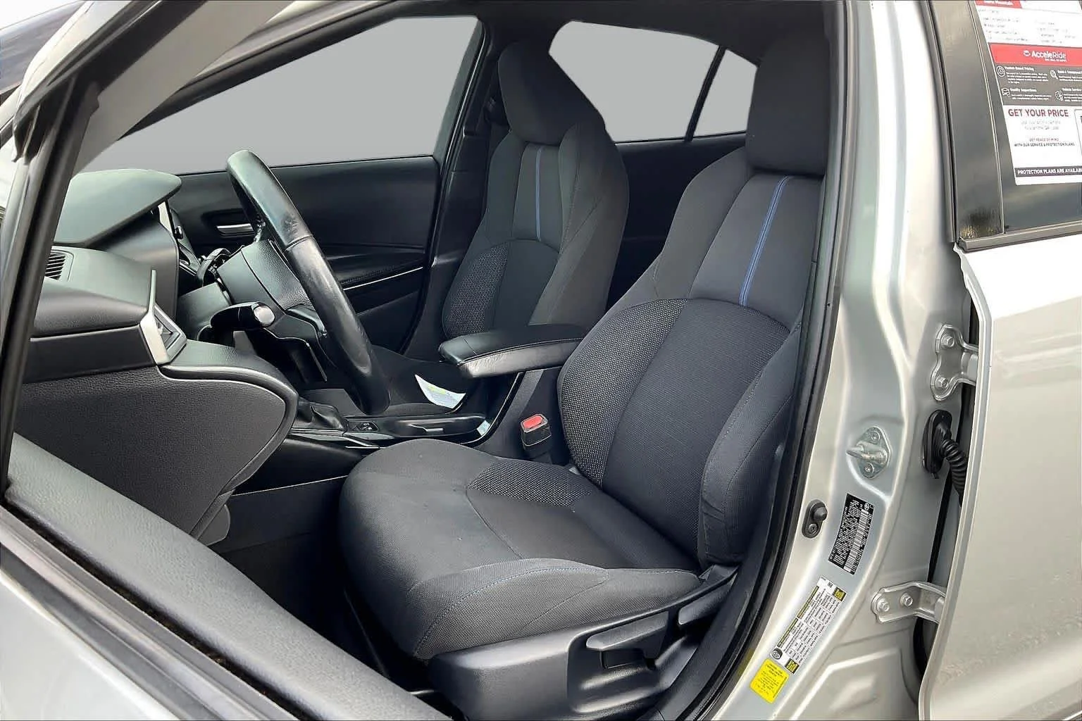 Used 2020 Classic Silver Metallic Toyota SE image 8