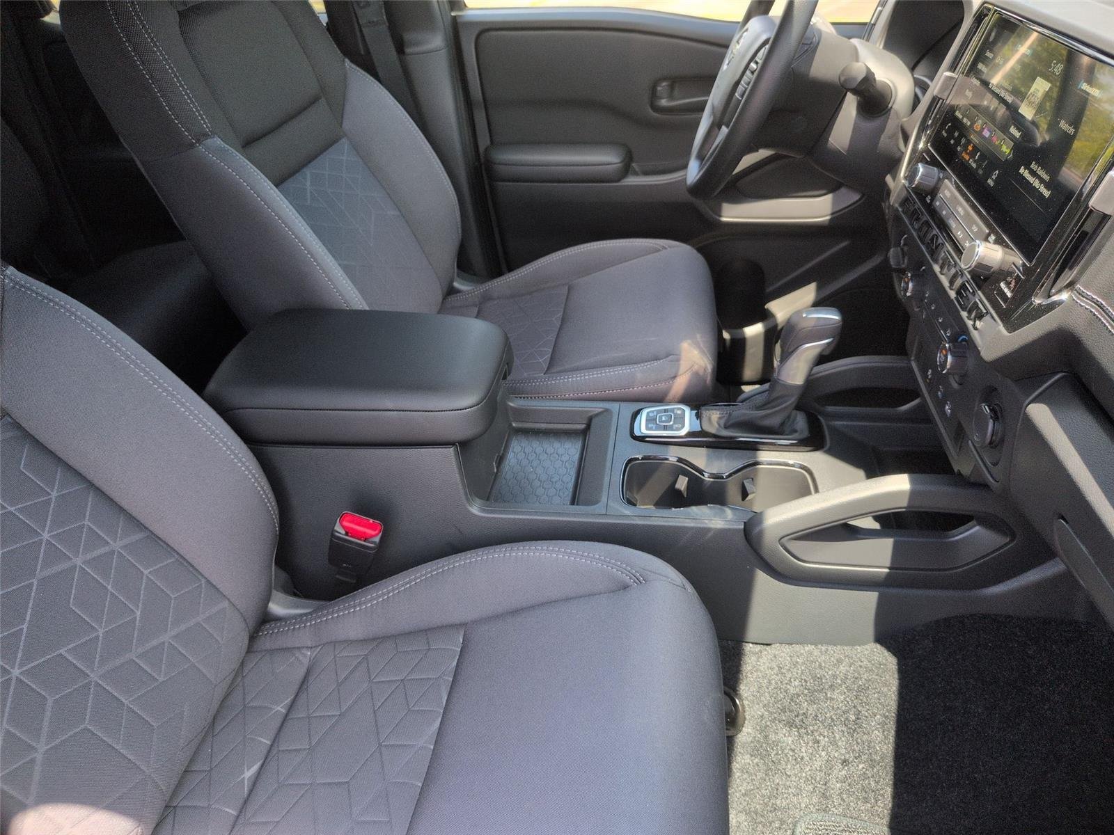 2026 Nissan Frontier SV - Photo 35