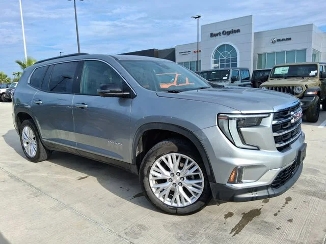 2026 GMC Acadia Elevation FWD's photo