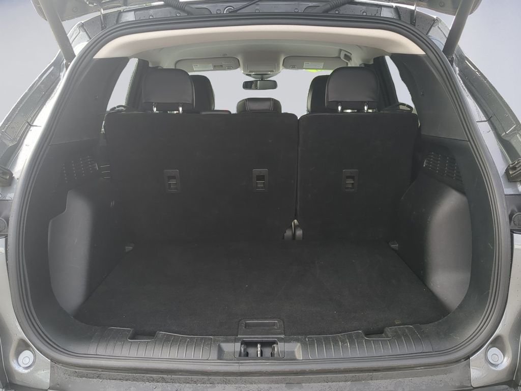Used 2025 Gray Ford Platinum image 21