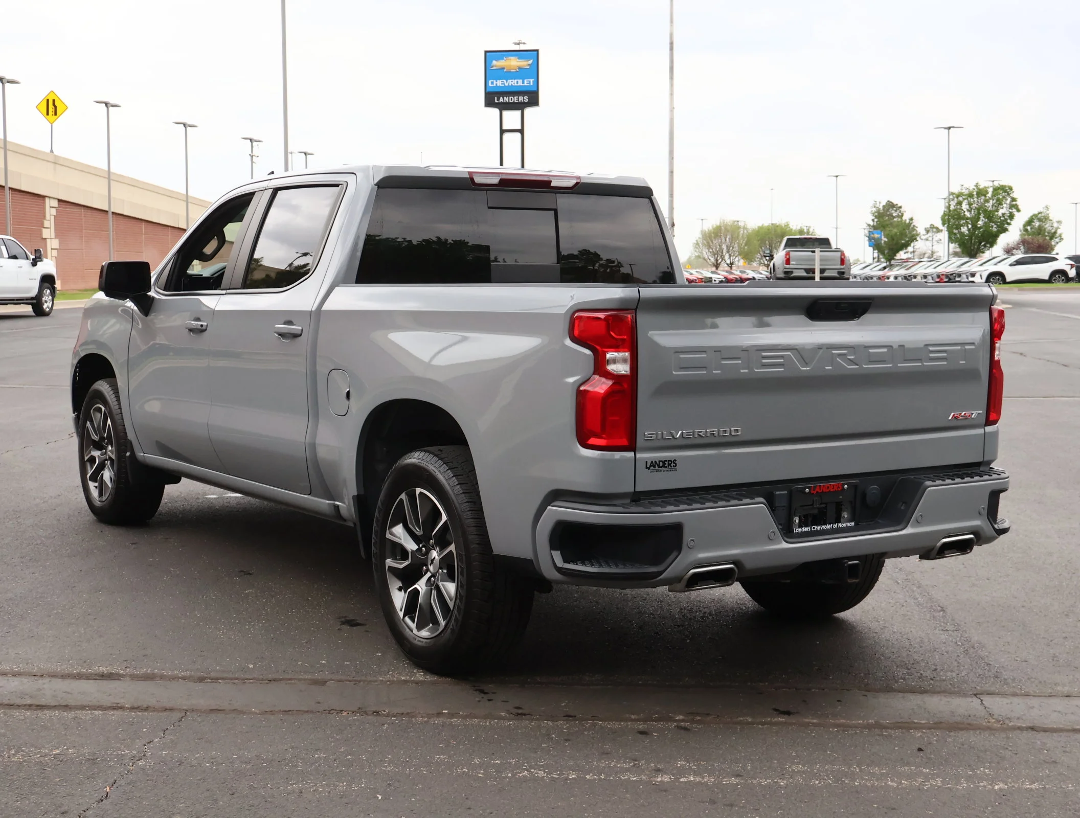 2024 Chevrolet Silverado 1500 RST - Photo 7