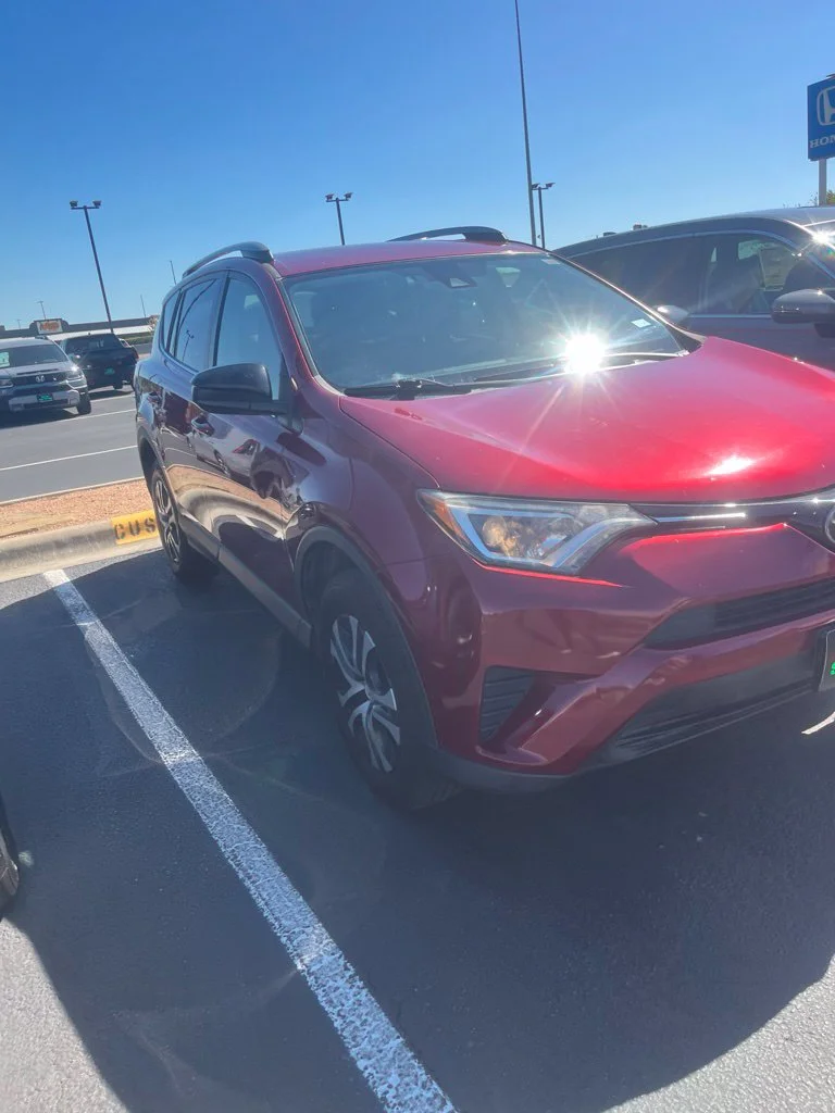 2018 Toyota RAV4 LE