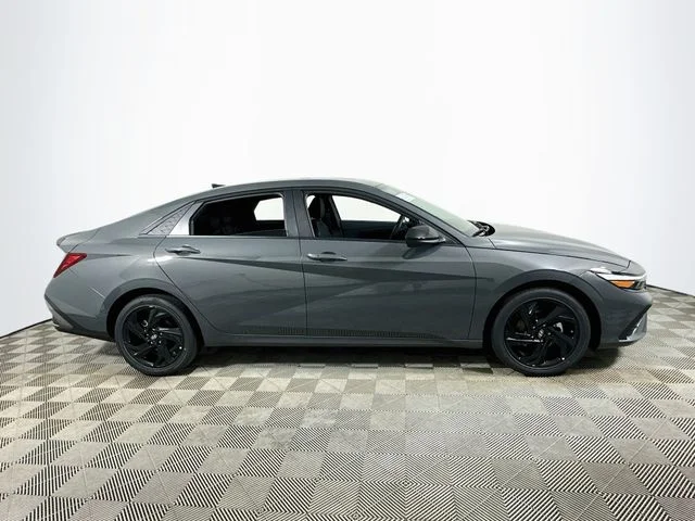 New 2026 Hyundai ELANTRA SEL Sport