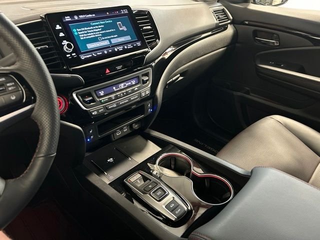 2025 Honda Ridgeline Black Edition - Photo 30