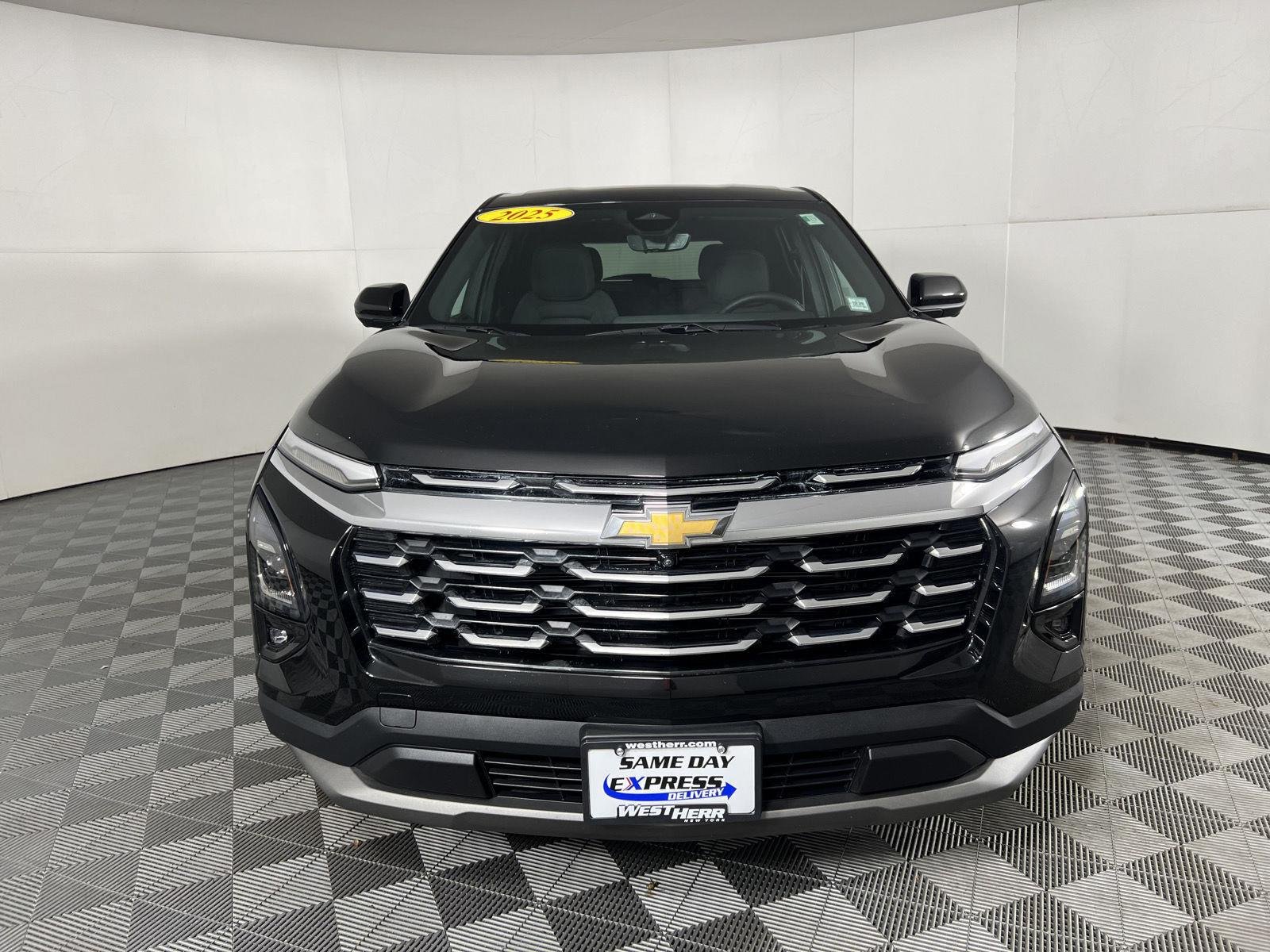 Used 2025 Mosaic Black Metallic Chevrolet AWD LT image 2