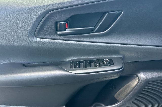 Certified Used 2025  Toyota LE image 14