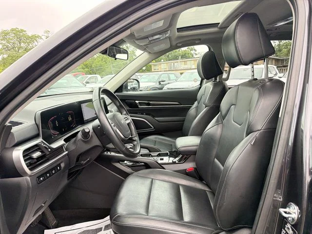 Used 2025 Gray Kia S image 20