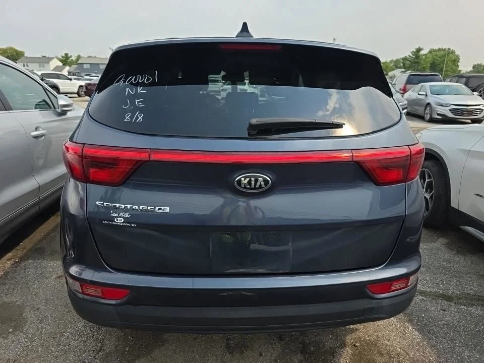 Used 2018 Blue Kia LX image 4