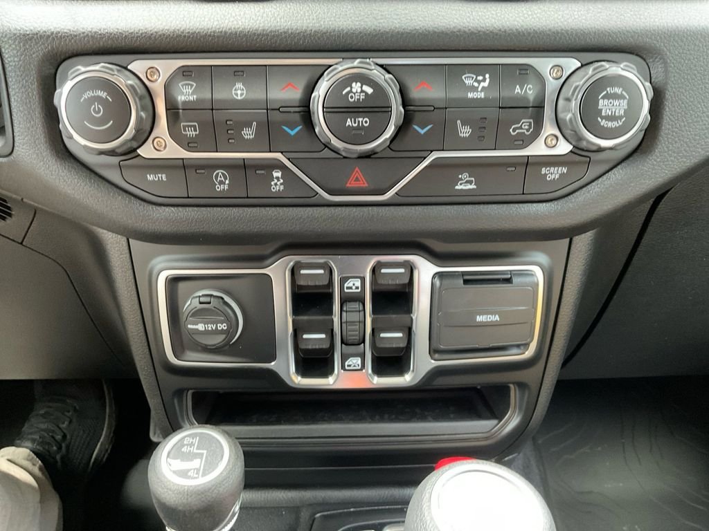 2025 Jeep Gladiator Sport S - Photo 18