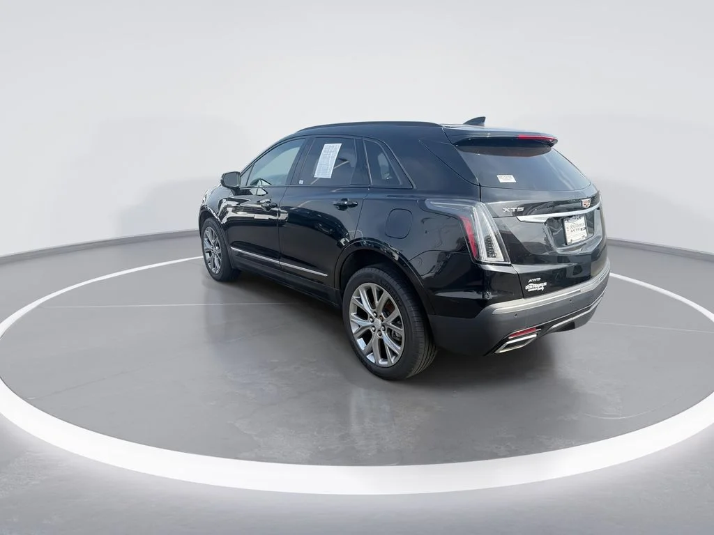 Used 2021 Black Cadillac Sport image 6
