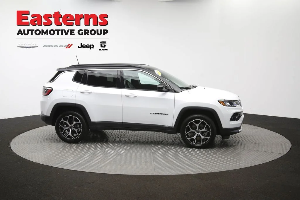 Used 2025 White Jeep Limited image 44