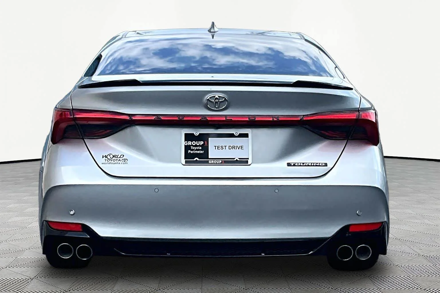 Pre-Owned 2019 Toyota Avalon Touring