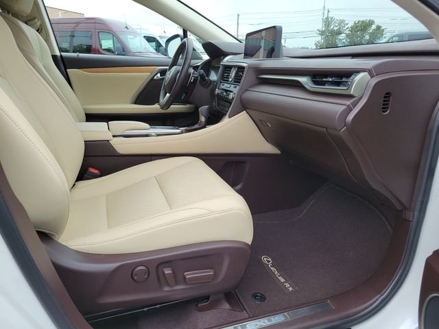Used 2020 White Lexus 350L image 13