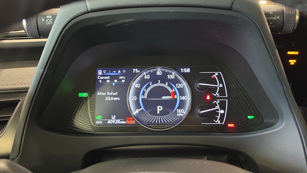 Certified Used 2023  Lexus 250h Premium image 24