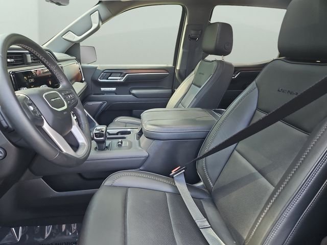 Used 2024 Onyx Black GMC Denali image 37