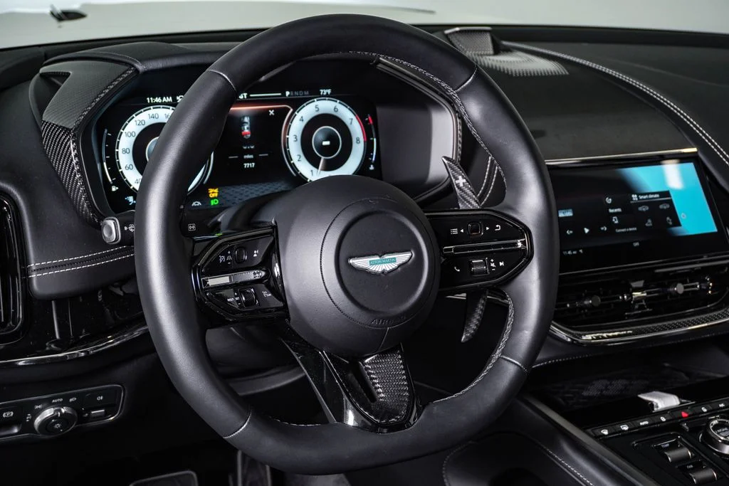 Used 2026 Q Neutron White Aston Martin S image 25