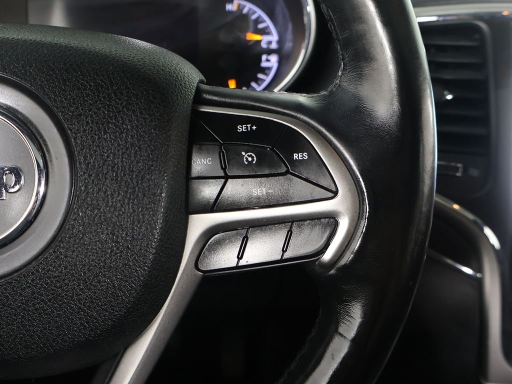 Used 2018 Black Jeep Limited image 40