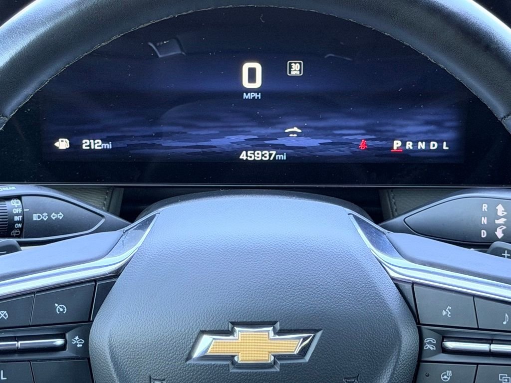 Used 2025 Black Chevrolet LT image 18