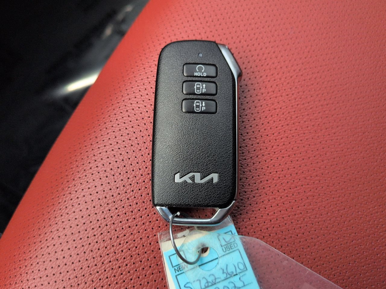 Certified Used 2025 Gravity Gray Kia SX-Prestige image 37
