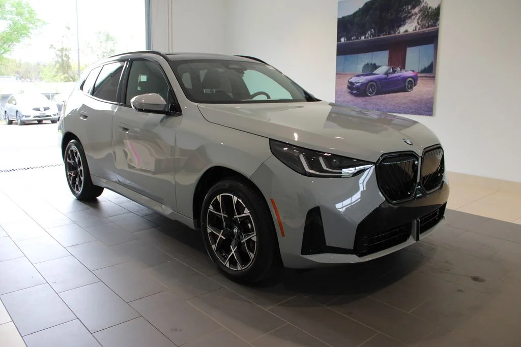 New 2026 Brooklyn Grey Metallic BMW 30 xDrive image 2