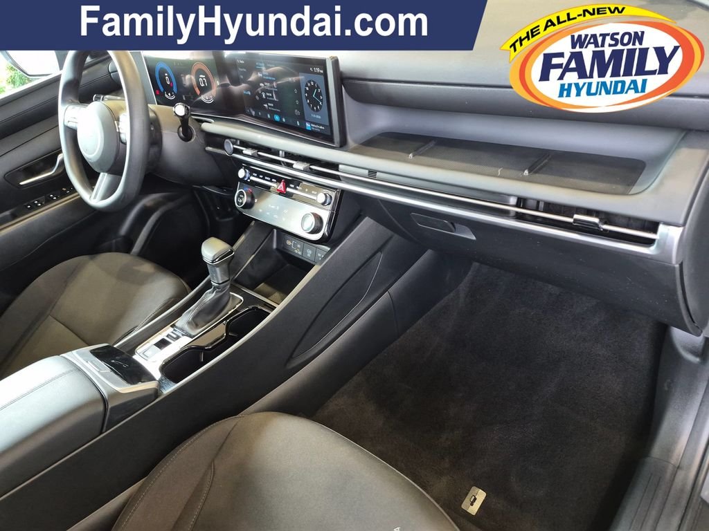 Used 2026 Gray Hyundai SEL image 29