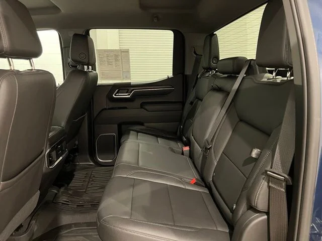 Used 2023 Blue GMC SLT image 16