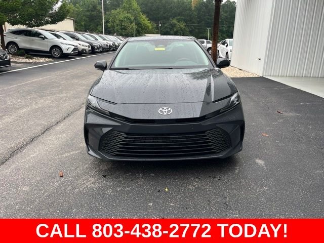 Used 2025  Toyota LE image 34